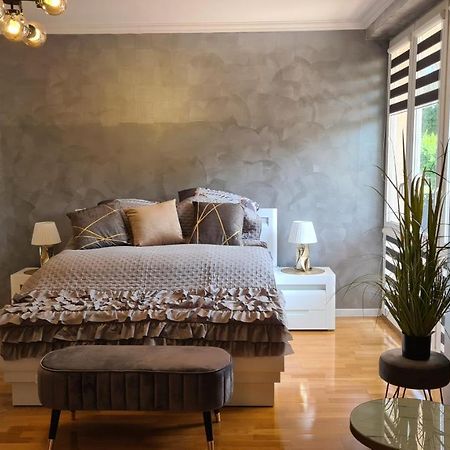 Apartament Deluxe 2 Освиенцим Екстериор снимка