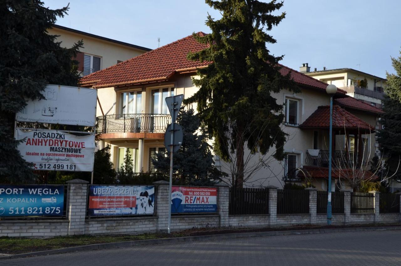 Apartament Deluxe 2 Освиенцим Екстериор снимка