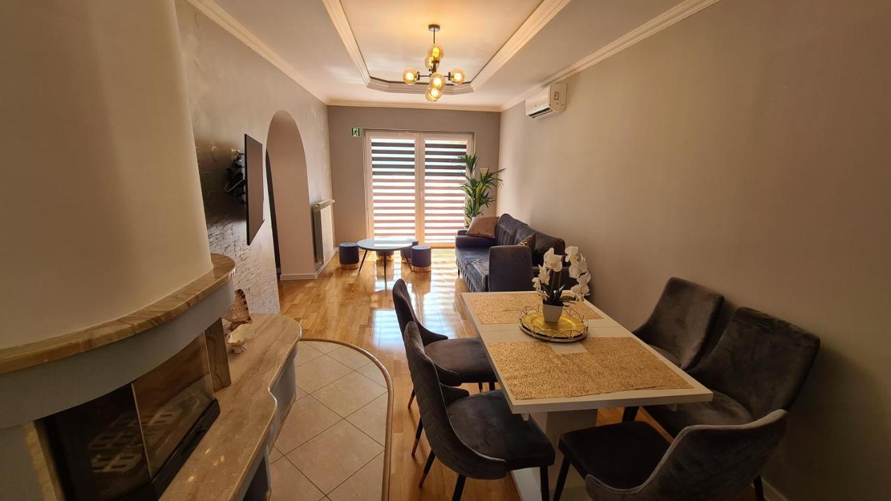 Apartament Deluxe 2 Освиенцим Екстериор снимка