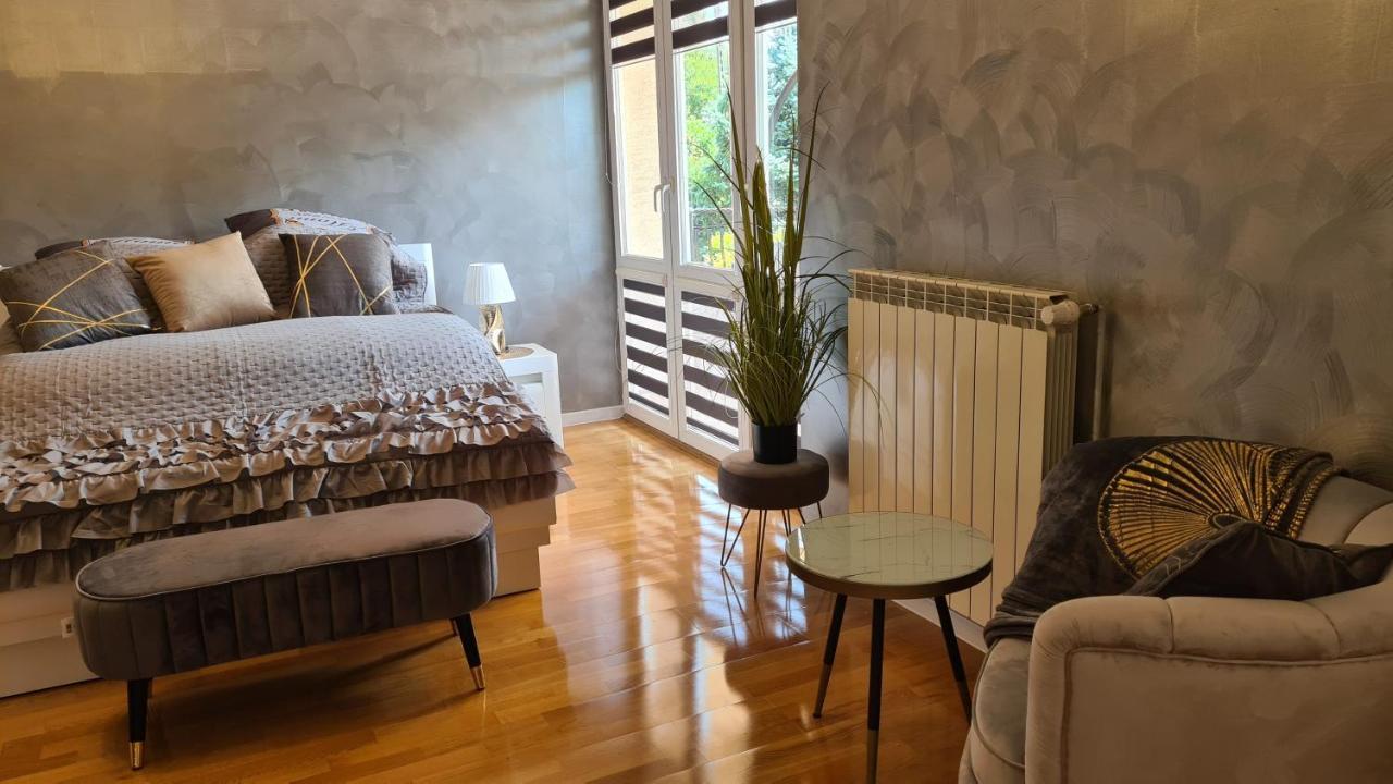 Apartament Deluxe 2 Освиенцим Екстериор снимка