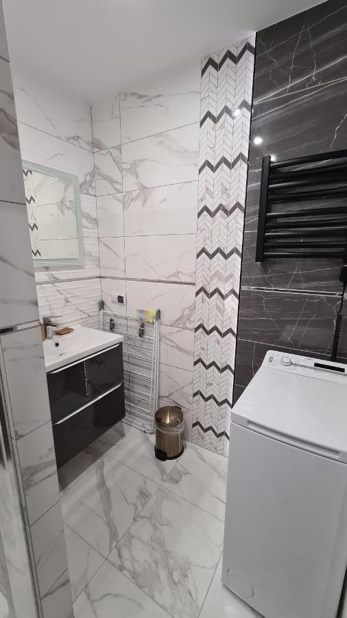 Apartament Deluxe 2 Освиенцим Екстериор снимка